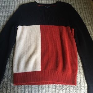tommy hilfiger sweater